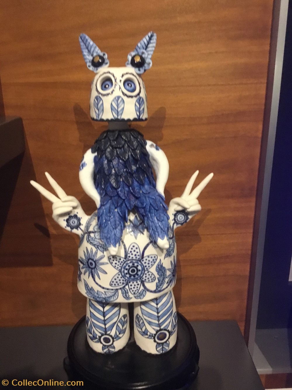 art antiquities peace i vipoo srivilasa