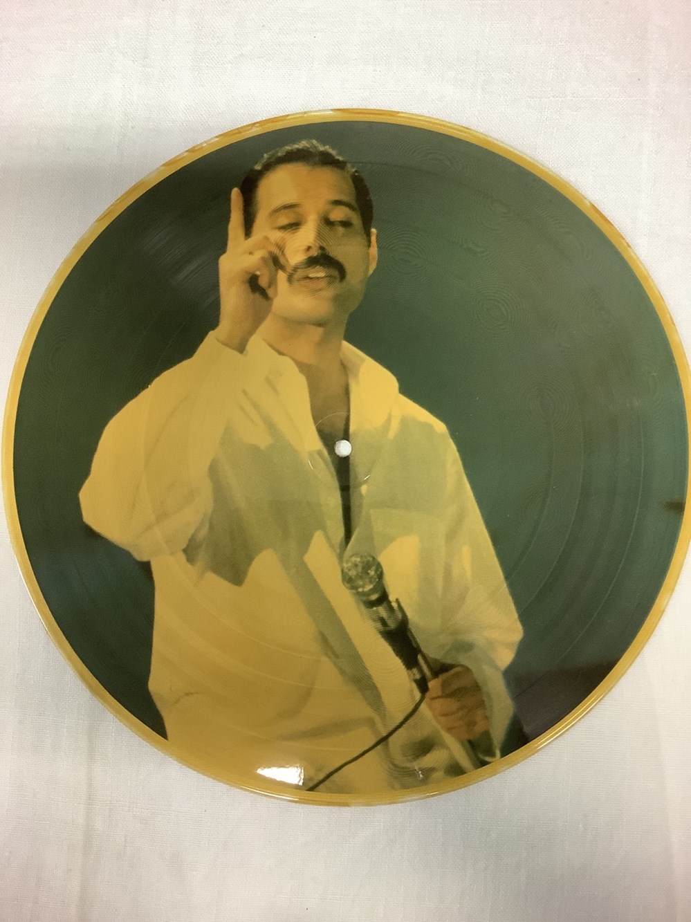 Picture Disc 33T , QUEEN, Everytime, Everywhere. NM. Pressage italien 2 monnaies picture disc 33t queen everytime everywhere nm pressage italien