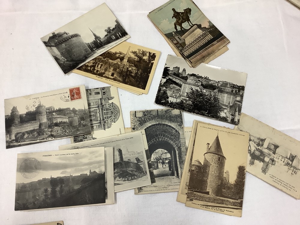Lot de cartes postales anciennes (une centaine) sur la Bretagne, St Malo, Paramé, fougères, cancale… 3 monnaies lot de cartes postales anciennes une centaine sur la bretagne st malo parame fougeres cancale