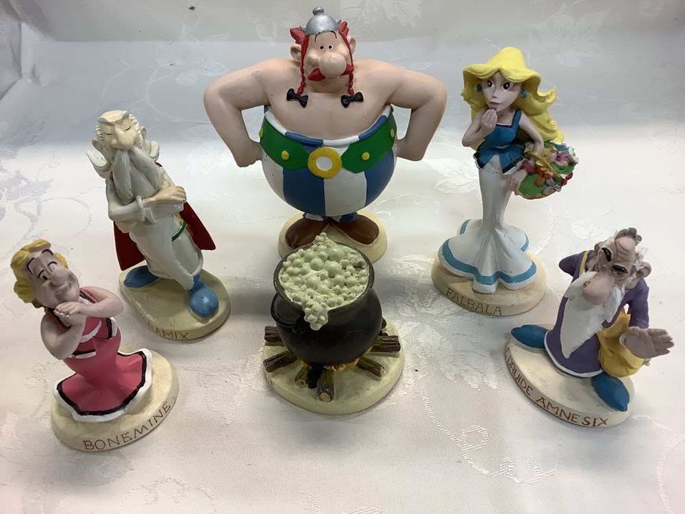 5 personnages de BD et potion magique, Plastoy, éditions Albert René Goscinny Uderzo, 2000 monnaies 5 personnages de bd et potion magique plastoy editions albert rene goscinny uderzo 2000