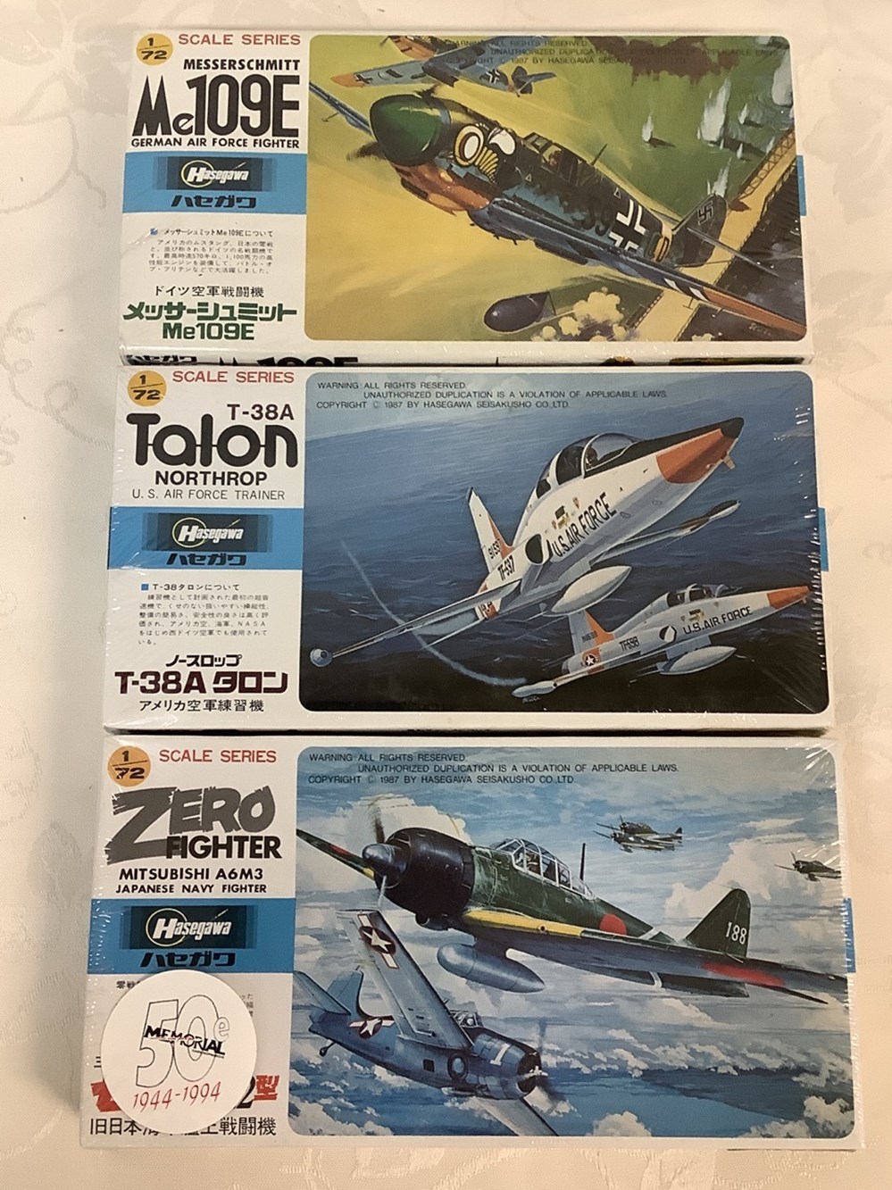monnaies ensemble de 10 maquettes d avions militaires a construire de marque hasegawa dont 3 sous blister et 3 scellees