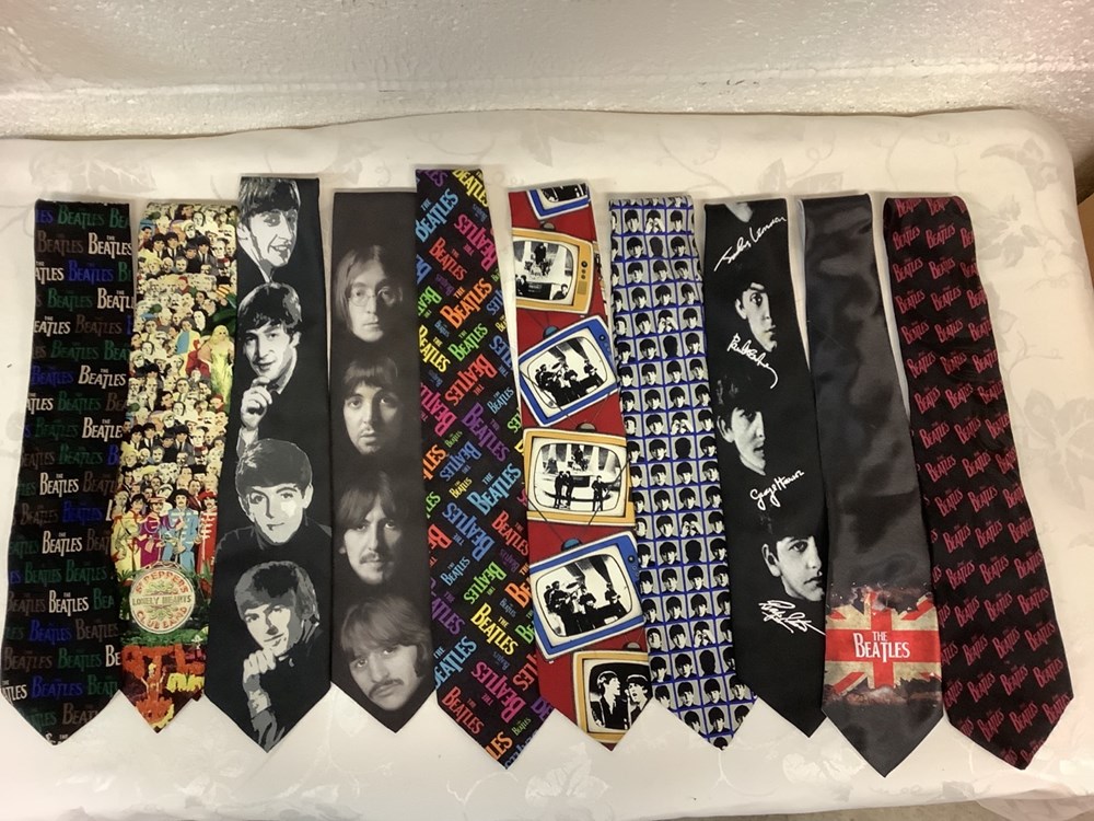 monnaies lot de 10 cravates de collection the beatles