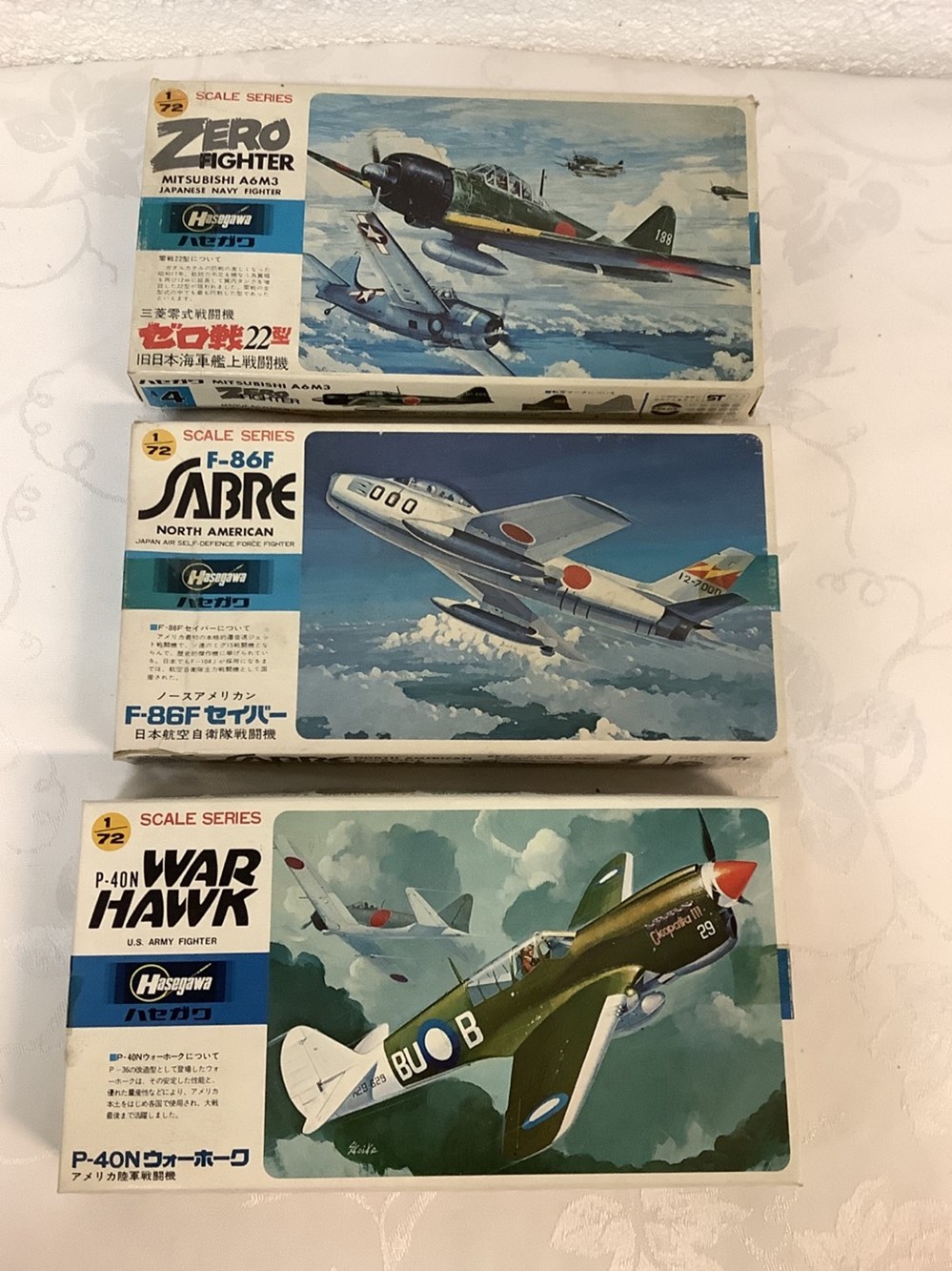 monnaies ensemble de 10 maquettes d avions militaires a construire de marque hasegawa dont 3 sous blister et 3 scellees