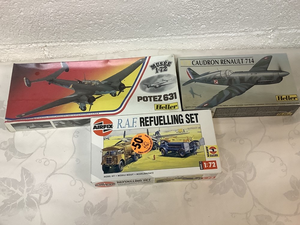 Ensemble de 5 maquettes aviation militaire à construire de marque Heller, Airfix et Revell 2 monnaies ensemble de 5 maquettes aviation militaire a construire de marque heller airfix et revell