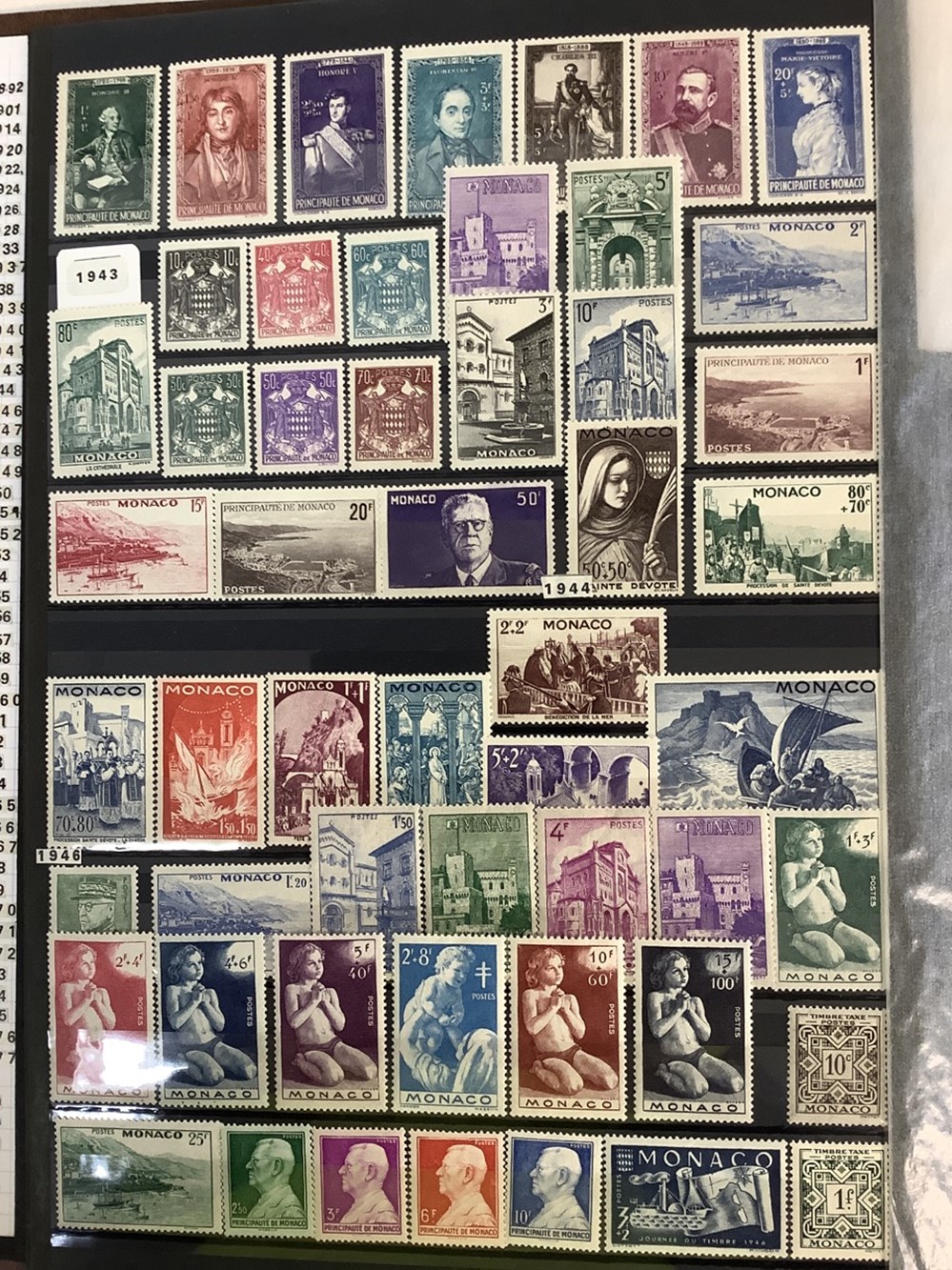 Classeur à bandes brun timbres Monaco 4 monnaies classeur a bandes brun timbres monaco