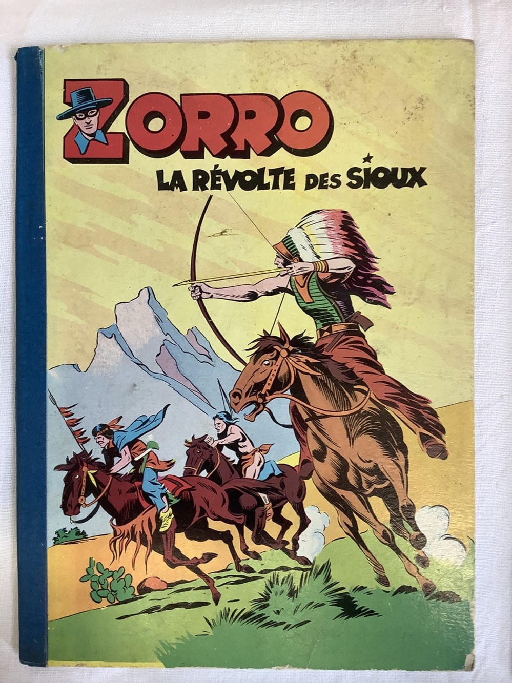 Lot de 8 Bd années 50, dont Zorro, Red Ryder, Far West. 2 pages abîmées sur Zorro une drôle d’histoire, le reste sans dégradation ni crayonnage 4 monnaies lot de 8 bd annees 50 dont zorro red ryder far west 2 pages abimees sur zorro une drole d histoire le reste sans degradation ni crayonnage