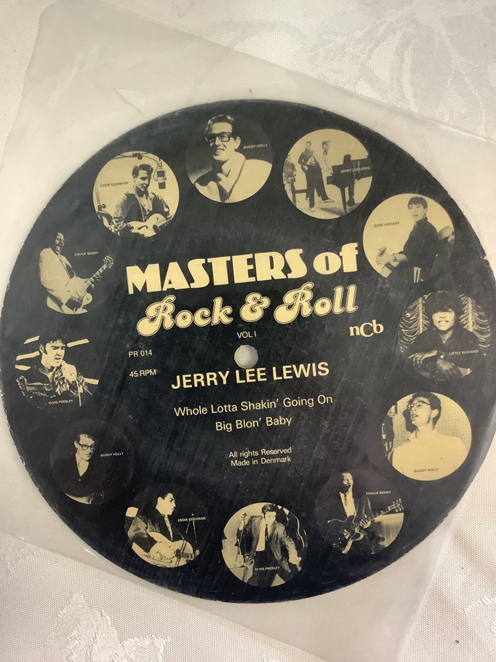 Lot de 10 vinyles 45 T rock, dont Les Beatles, Bill Haley, Eddie Cochran, Rolling Stones etc 4 monnaies lot de 10 vinyles 45 t rock dont les beatles bill haley eddie cochran rolling stones etc