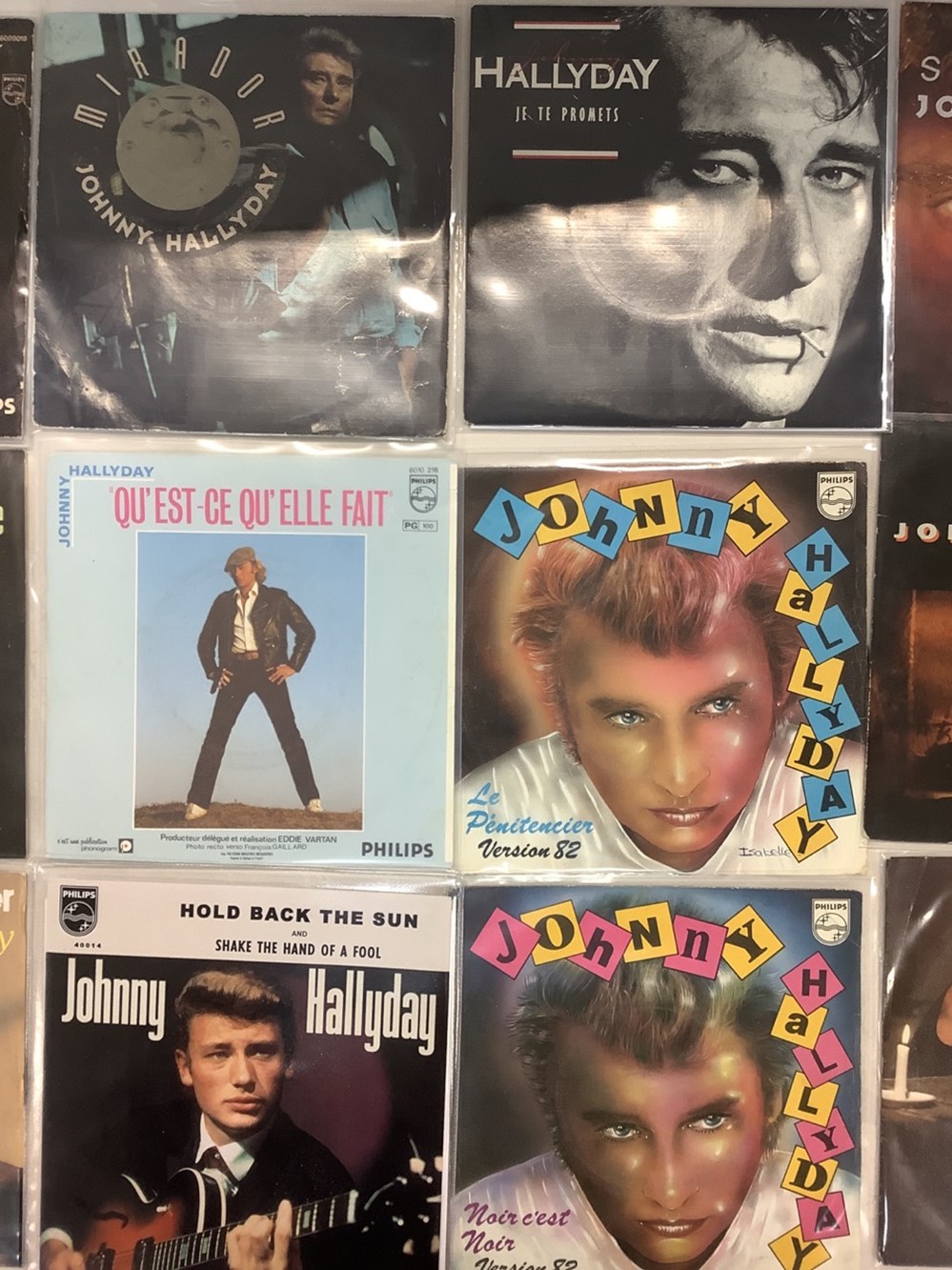 24 vinyles 45 T. 3 monnaies 24 vinyles 45 t
