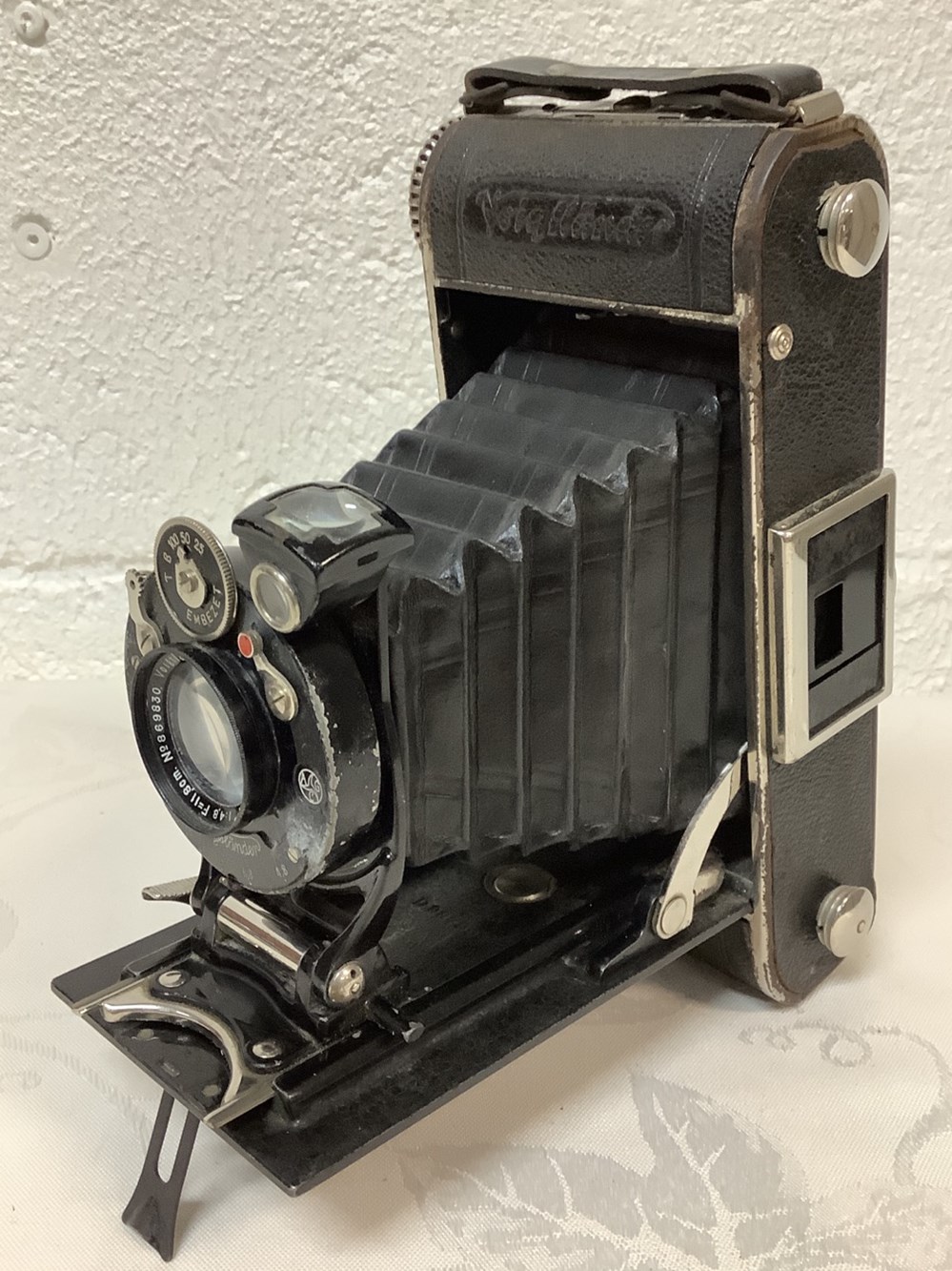APPAREIL A SOUFFLET VOIGTLANDER AVEC ETUI 4 monnaies appareil a soufflet voigtlander avec etui