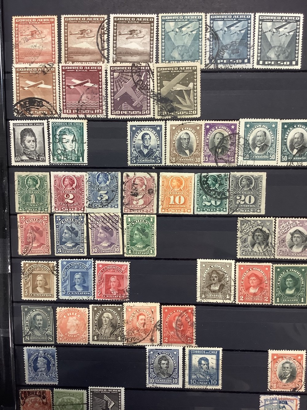 4 albums de timbres, principalement Amériques, pour la plupart, oblitérés, 5 monnaies 4 albums de timbres principalement ameriques pour la plupart obliteres