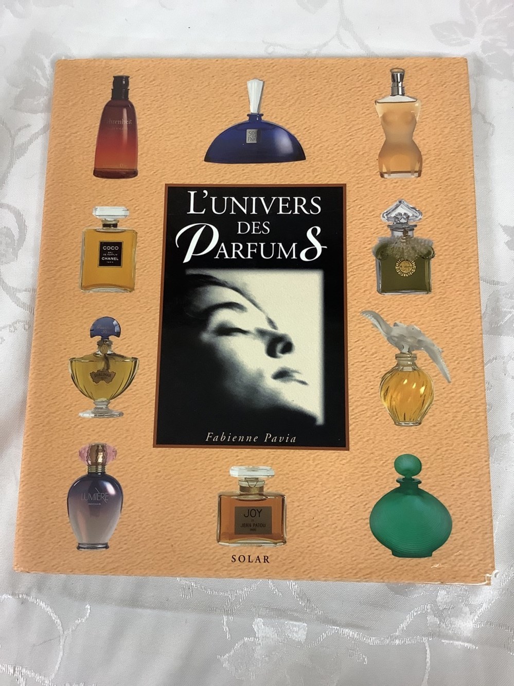 monnaies 3 livres sur les parfums