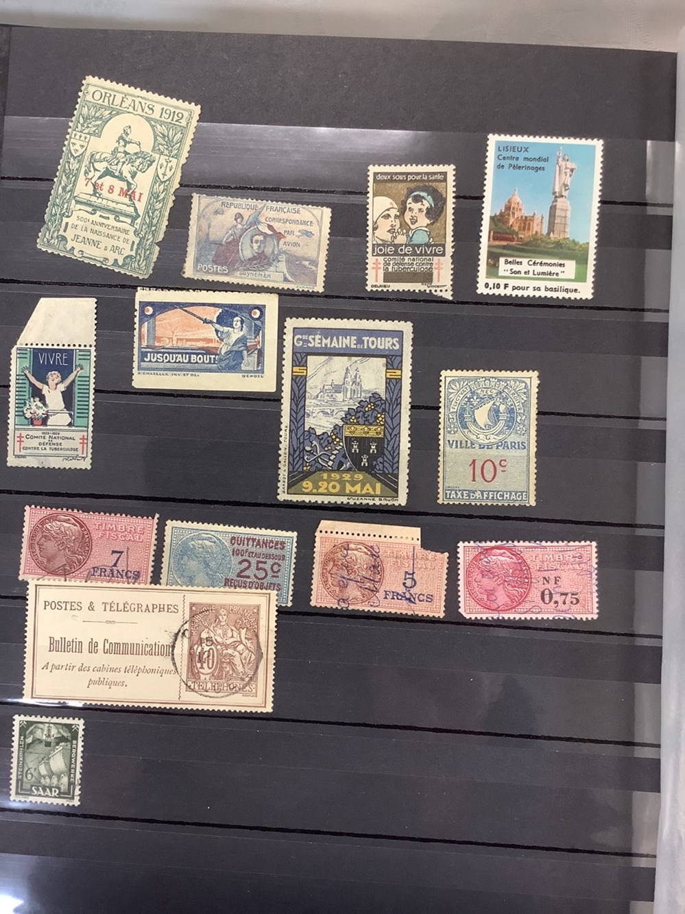 monnaies 2 albums de timbres neuf et obliteres france dont poste aerienne liberation chemin de fer franchise postale etc