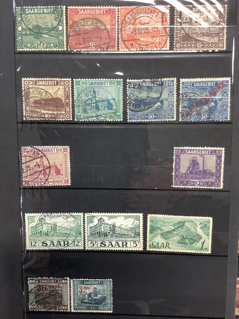9 albums de timbres France, principalement oblitérés, quelques neufs, + colonies + Occupation française en Allemagne. 13 monnaies 9 albums de timbres france principalement obliteres quelques neufs colonies occupation francaise en allemagne
