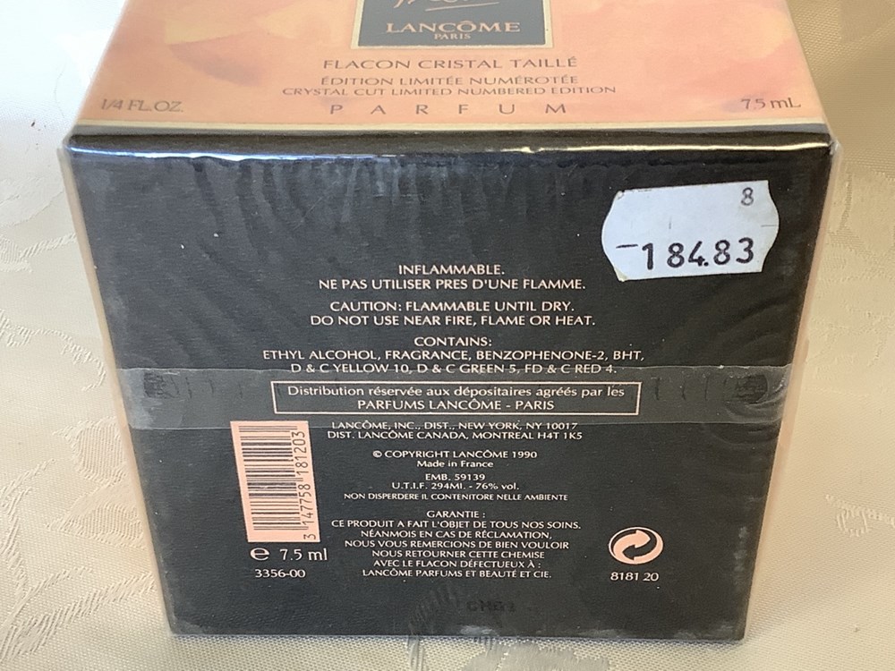 Parfum flacon cristal taillé édition limitée et numérotée « Trésor » de Lancôme. Dans son coffret, emballé sous blister, 7,5mL. État neuf 3 monnaies parfum flacon cristal taille edition limitee et numerotee tresor de lancome dans son coffret emballe sous blister 7 5ml etat neuf