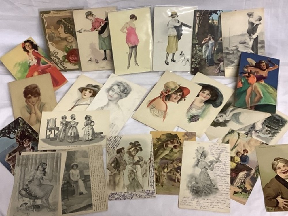 Lot de cartes postales sur le thème de la femme, du couple et autres fantaisies monnaies lot de cartes postales sur le theme de la femme du couple et autres fantaisies