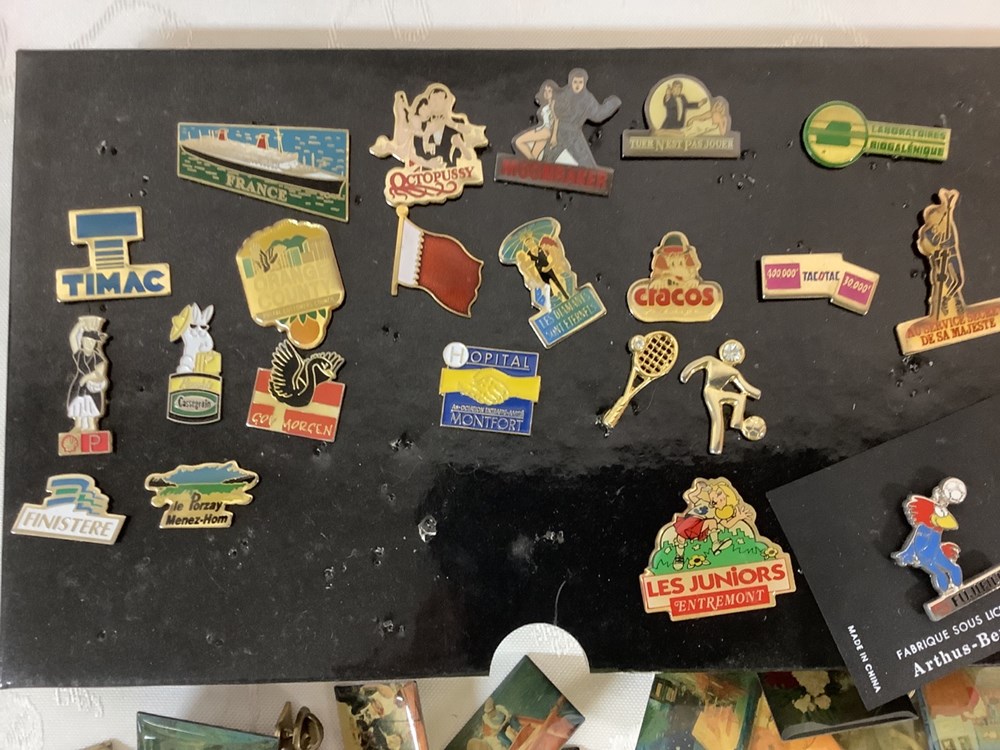 Lot de pin’s en vrac 5 monnaies lot de pin s en vrac