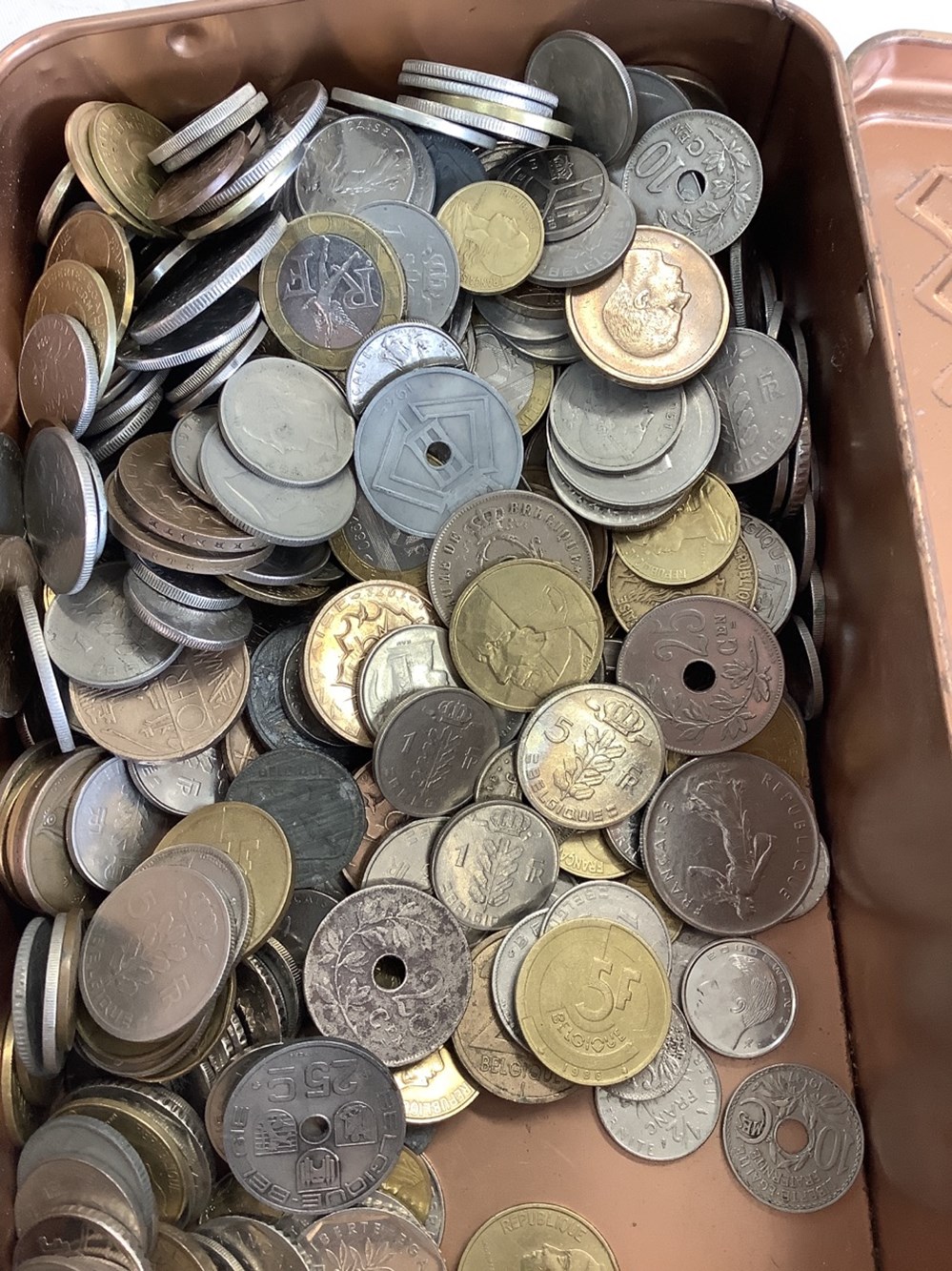 monnaies lot de pieces france et belgique 20eme environ 2 5 kg