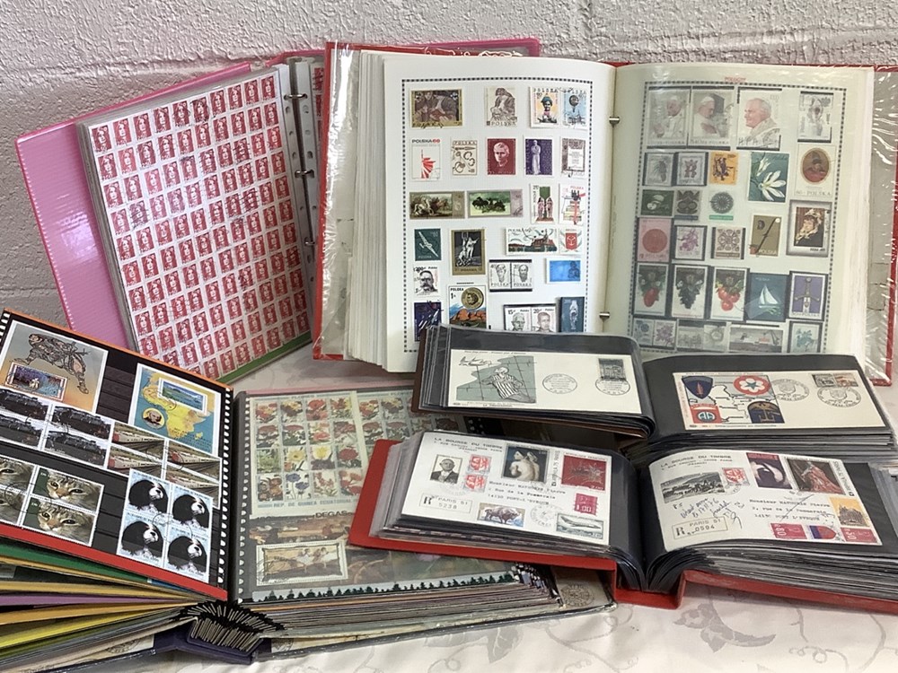 Important lot de timbres oblitérés et enveloppes dont premier jour monnaies important lot de timbres obliteres et enveloppes dont premier jour