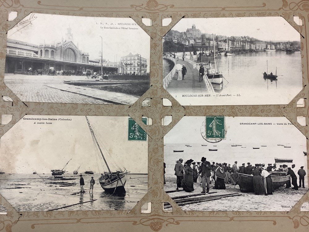 Album de cartes postales anciennes, en l’état, dont Chine début 20eme et divers 3 monnaies album de cartes postales anciennes en l etat dont chine debut 20eme et divers