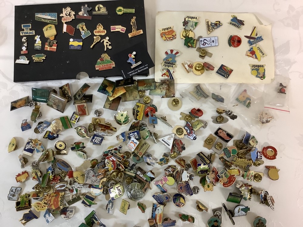 Lot de pin’s en vrac monnaies lot de pin s en vrac