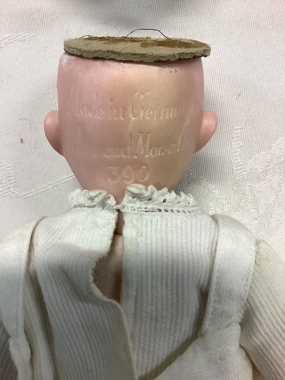 Poupée ancienne porcelaine Armand Marseille 390 29 cms 3 monnaies poupee ancienne porcelaine armand marseille 390 29 cms