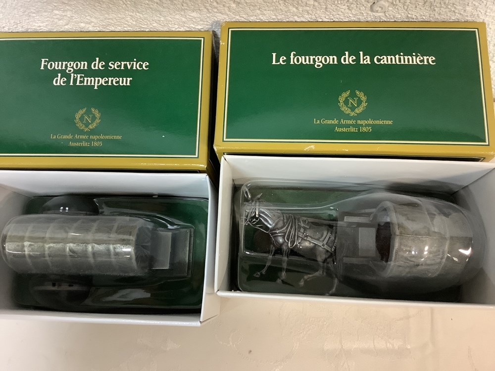 monnaies lot de miniatures de l armee de napoleon train de 4 chevaux en plomb peints le fourgon de la cantiniere le fourgon de service de l empereur et divers
