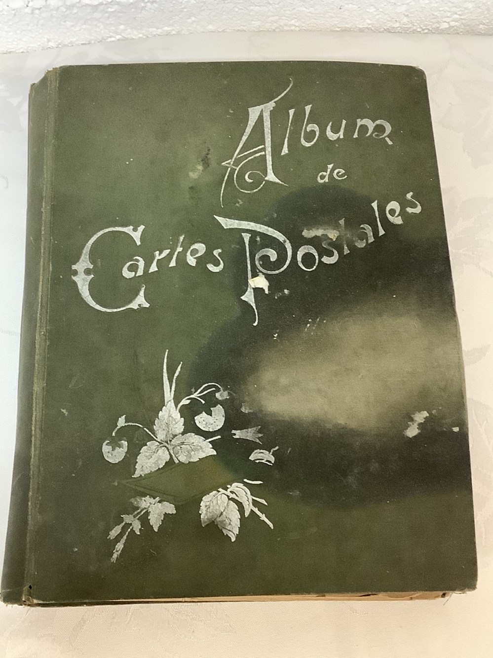 Album de cartes postales anciennes dont fantaisies ou étrangères monnaies album de cartes postales anciennes dont fantaisies ou etrangeres