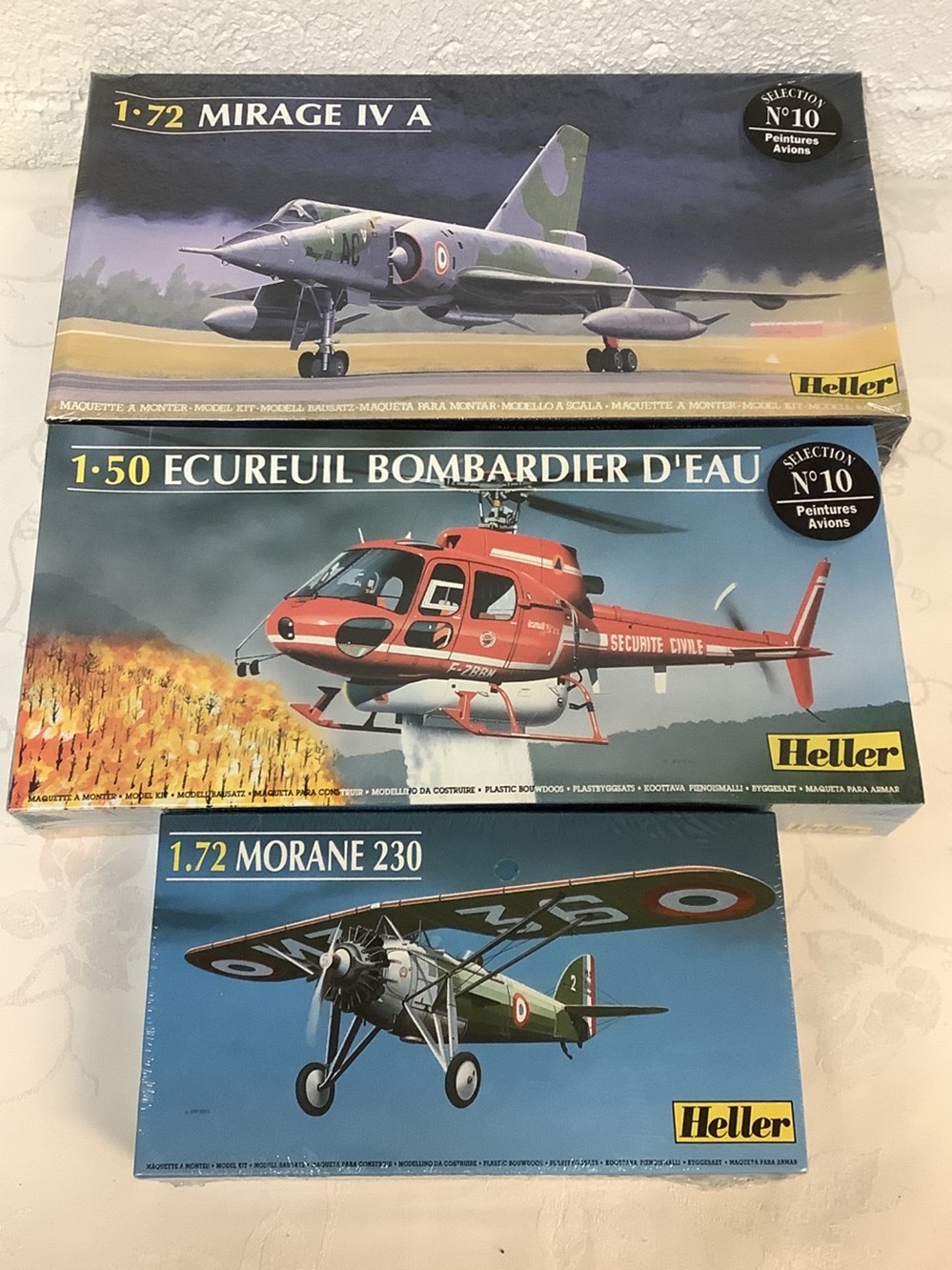 monnaies ensemble de 5 maquettes aviation militaire a construire de heller et fujimi avec leur notice sauf fujimi