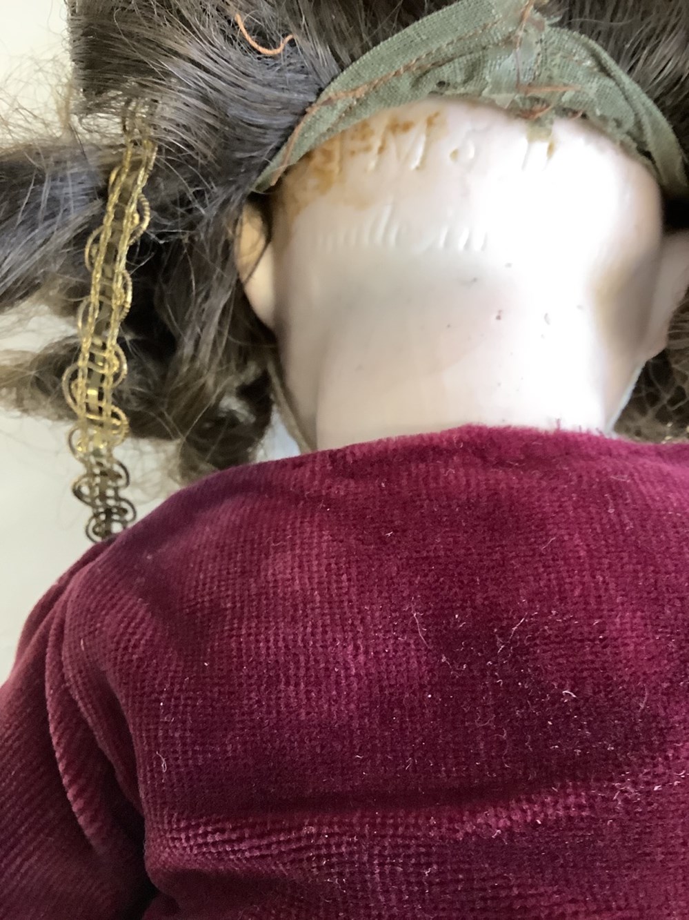 monnaies poupee ancienne en costume made in germany h 50