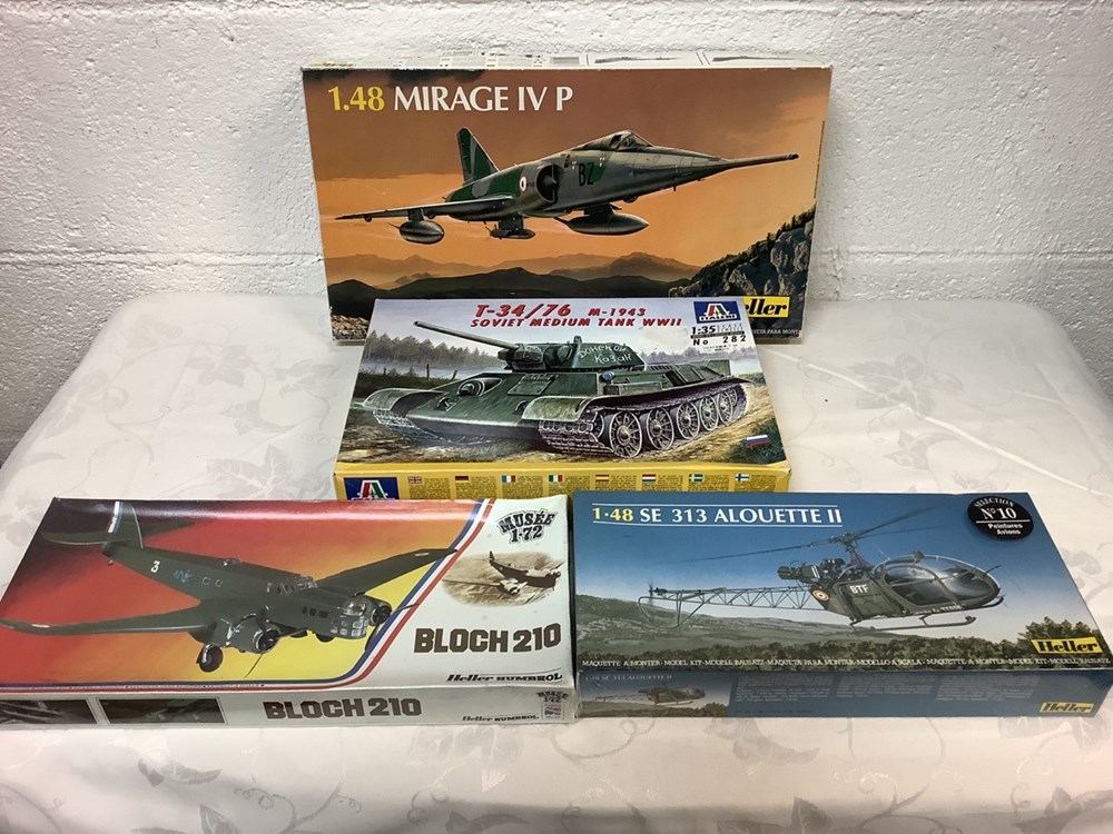 Ensemble de 4 maquettes militaria à construire de marque Heller, Heller Humbrol et Italeri monnaies ensemble de 4 maquettes militaria a construire de marque heller heller humbrol et italeri