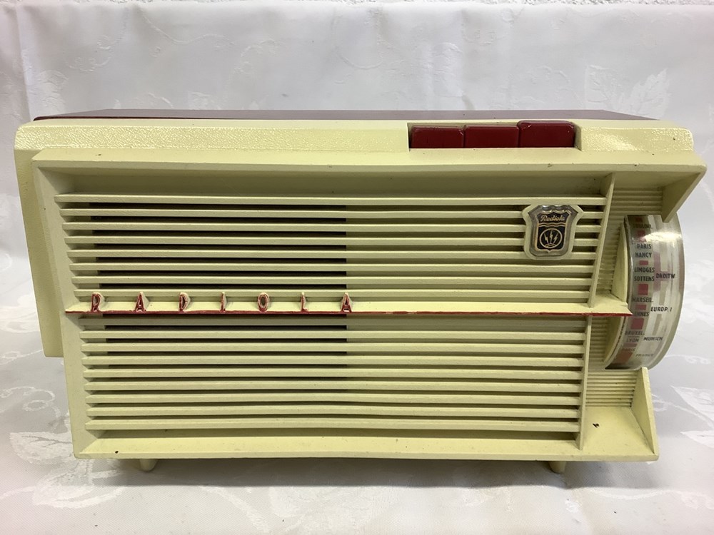 Poste Radiola Radiolinette 1959 ivoire et rouge modèle luxe monnaies poste radiola radiolinette 1959 ivoire et rouge modele luxe