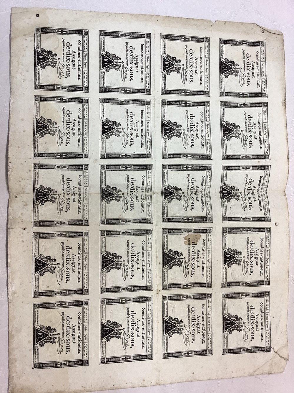 Planche d’assignats de dix sous, série 159me, l’an 1re de la République, en l’état monnaies planche d assignats de dix sous serie 159me l an 1re de la republique en l etat