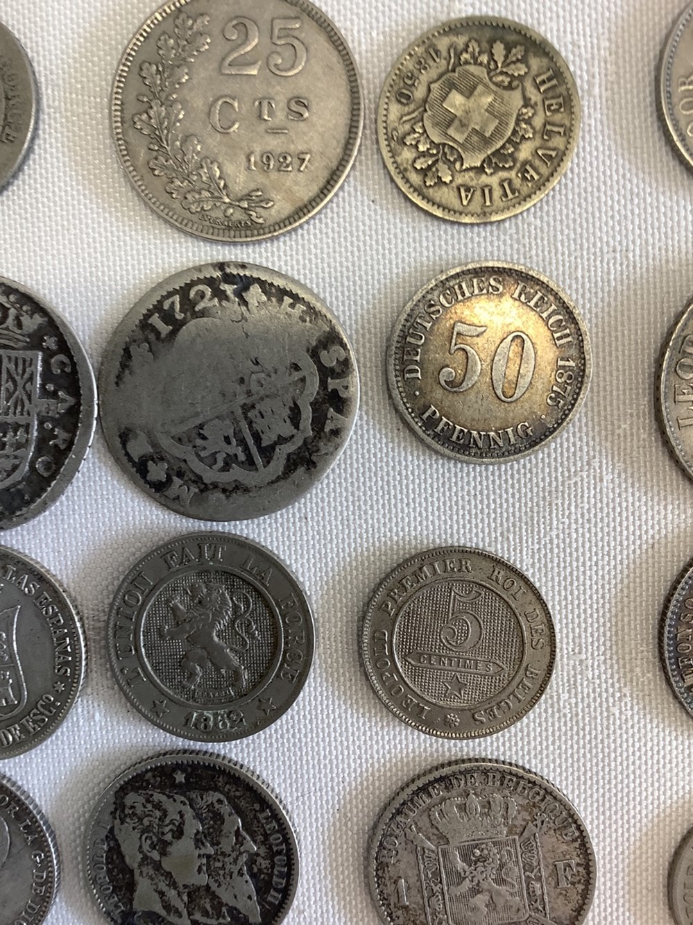 Lot de pièces dont plusieurs en argent, anciennes, 1723, 1740, 1862, 4 monnaies lot de pieces dont plusieurs en argent anciennes 1723 1740 1862