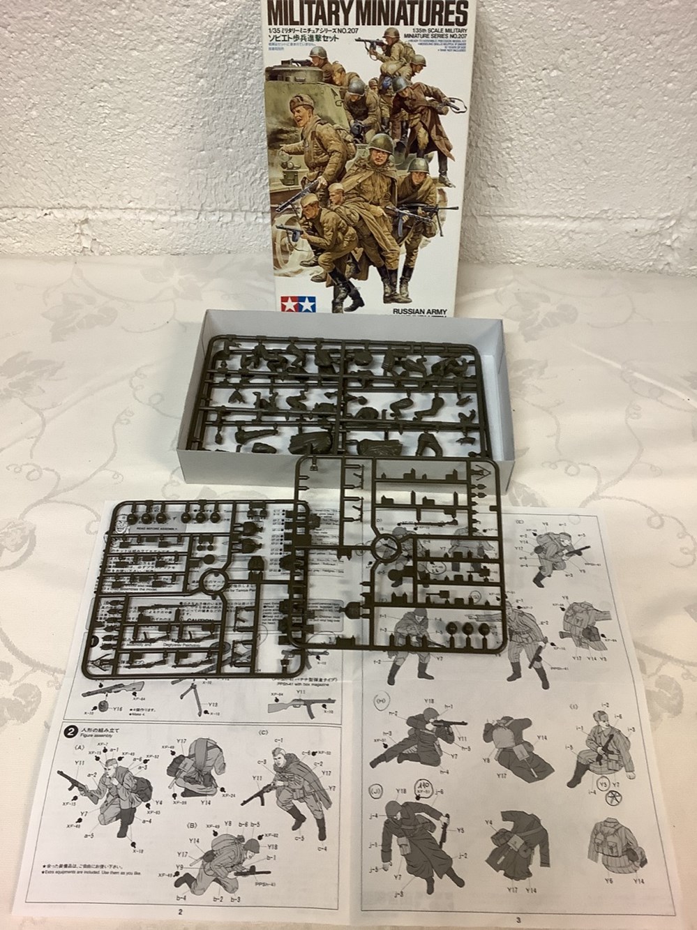 Ensemble de 6 petites maquettes militaria à construire de marque Tamiya, Encore, Italeri et Aifix avec leur notice sauf la maquette Encore 6 monnaies ensemble de 6 petites maquettes militaria a construire de marque tamiya encore italeri et aifix avec leur notice sauf la maquette encore