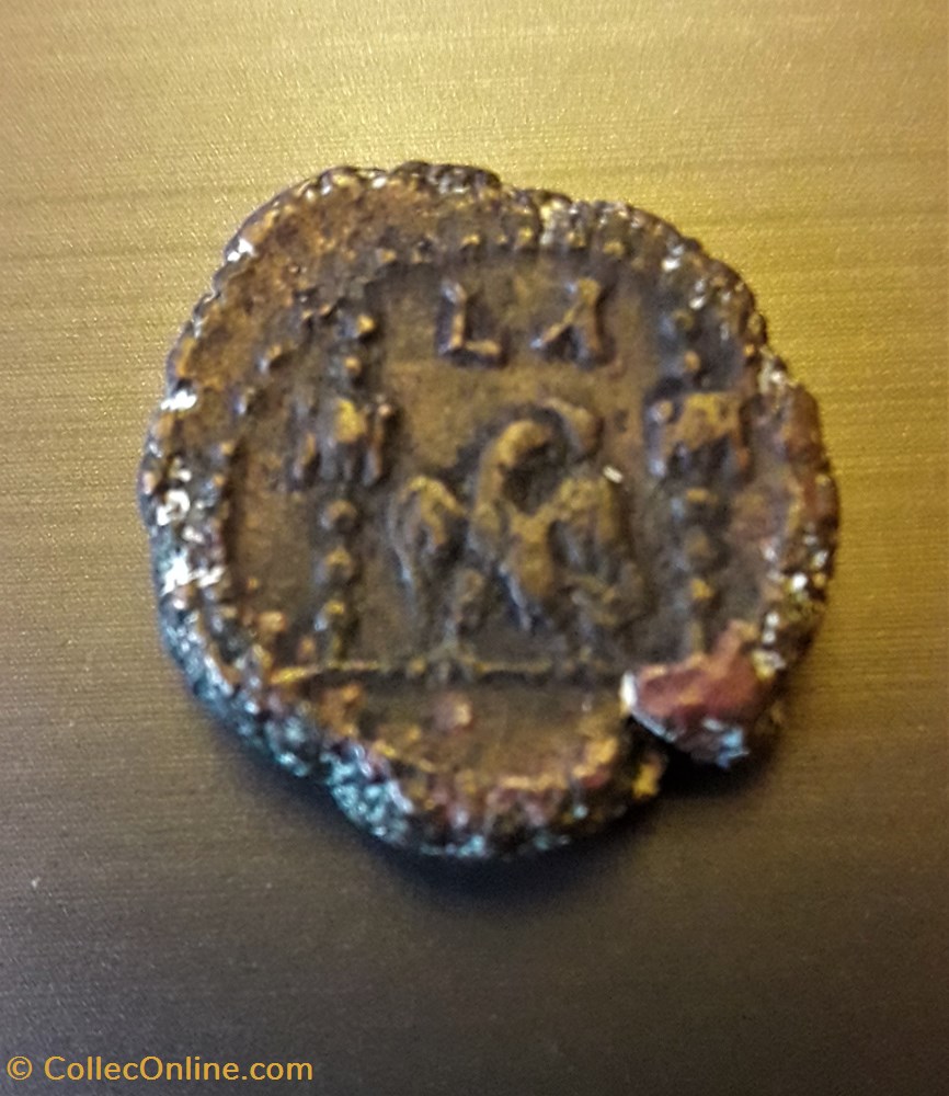 CARIN Tétradrachme - Avers : AKMAKA PINOCK - Revers : LA monnaie antique jc ap romaine republicaine imperiale carin tetradrachme avers akmaka pinock revers la