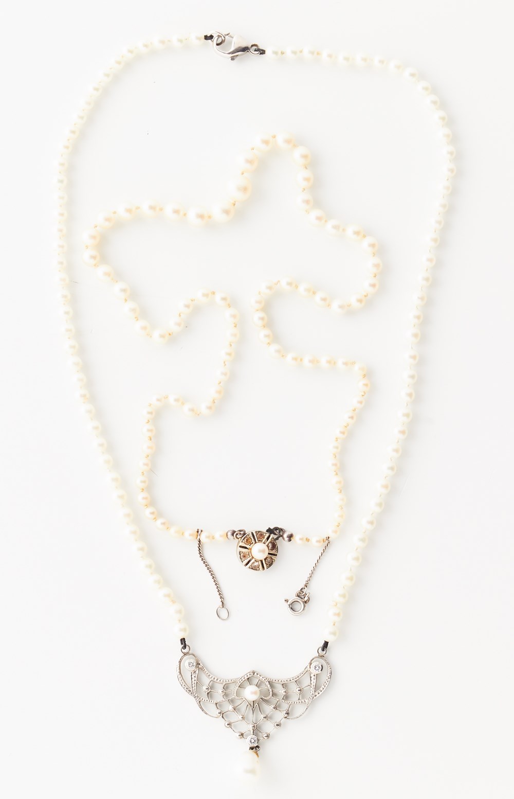 Collier pärlor och dekordel i platina art antiquities collier parlor och dekordel i platina