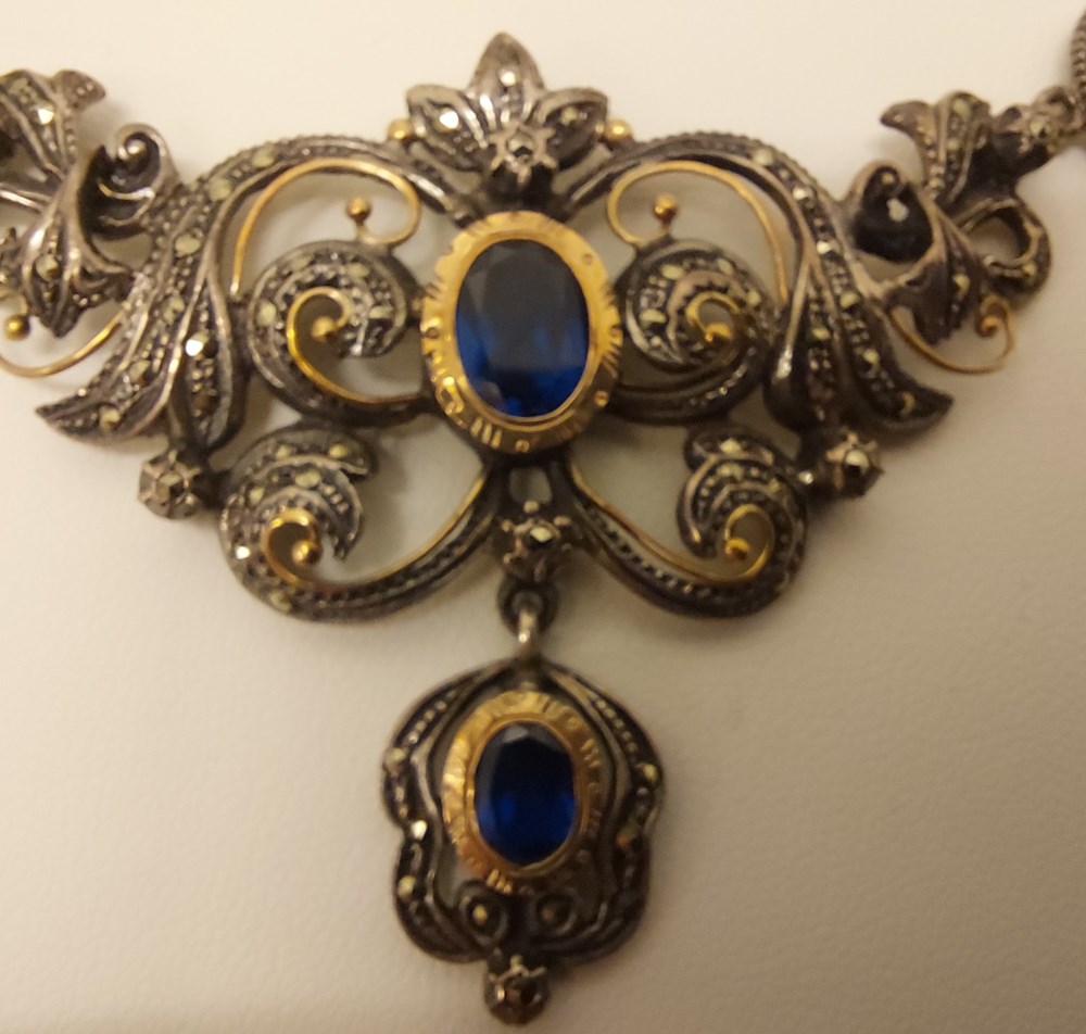 Collier, silver med blå stenar art antiquities collier silver med bla stenar