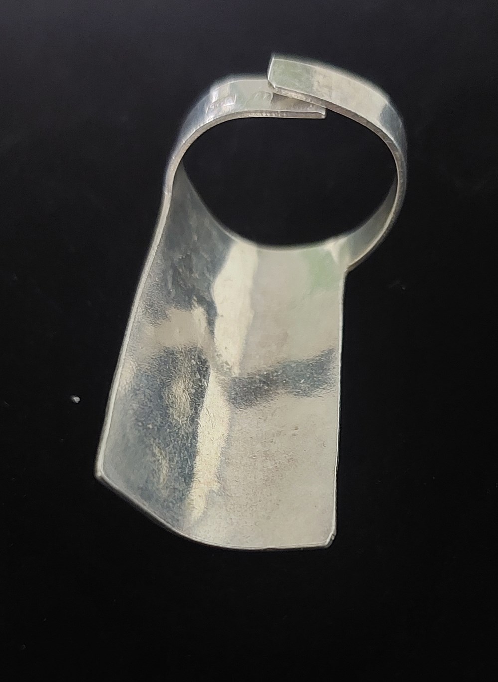 art antiquities silverring