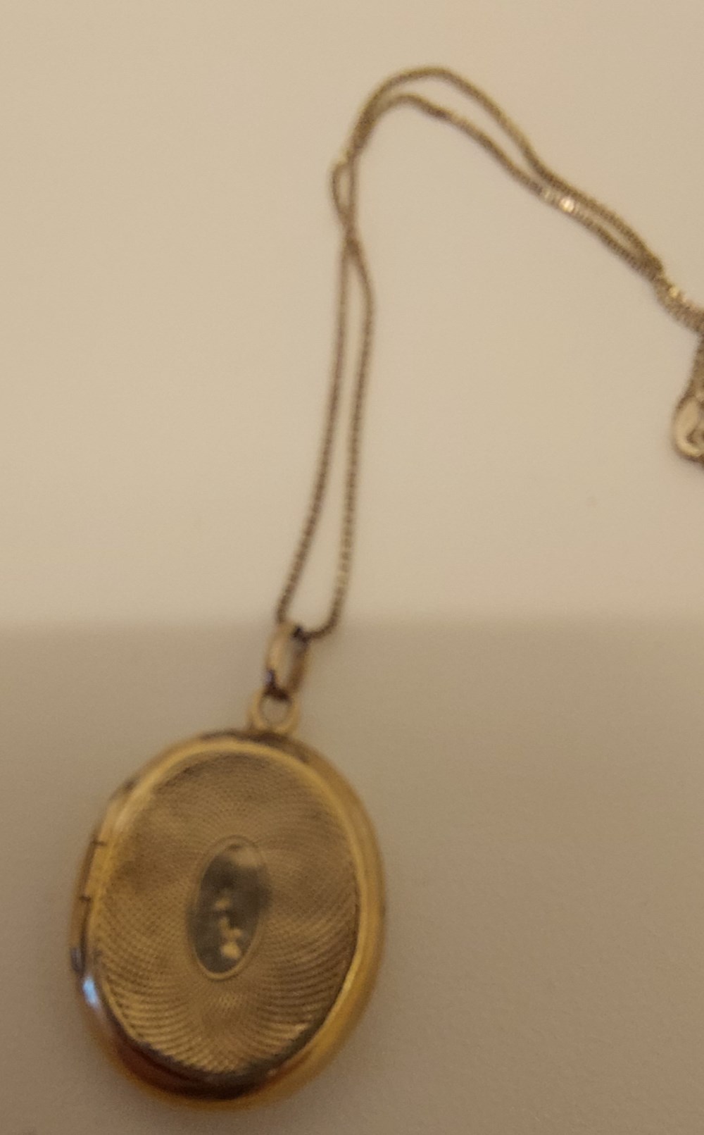 Medaljong, guld och emalj art antiquities medaljong guld och emalj