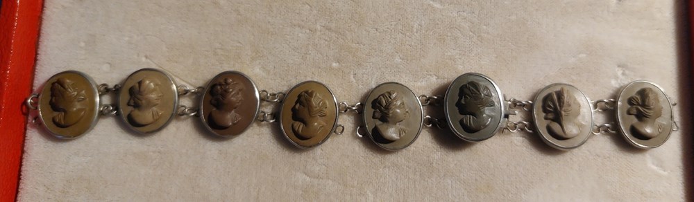 art antiquities armband lavacameer