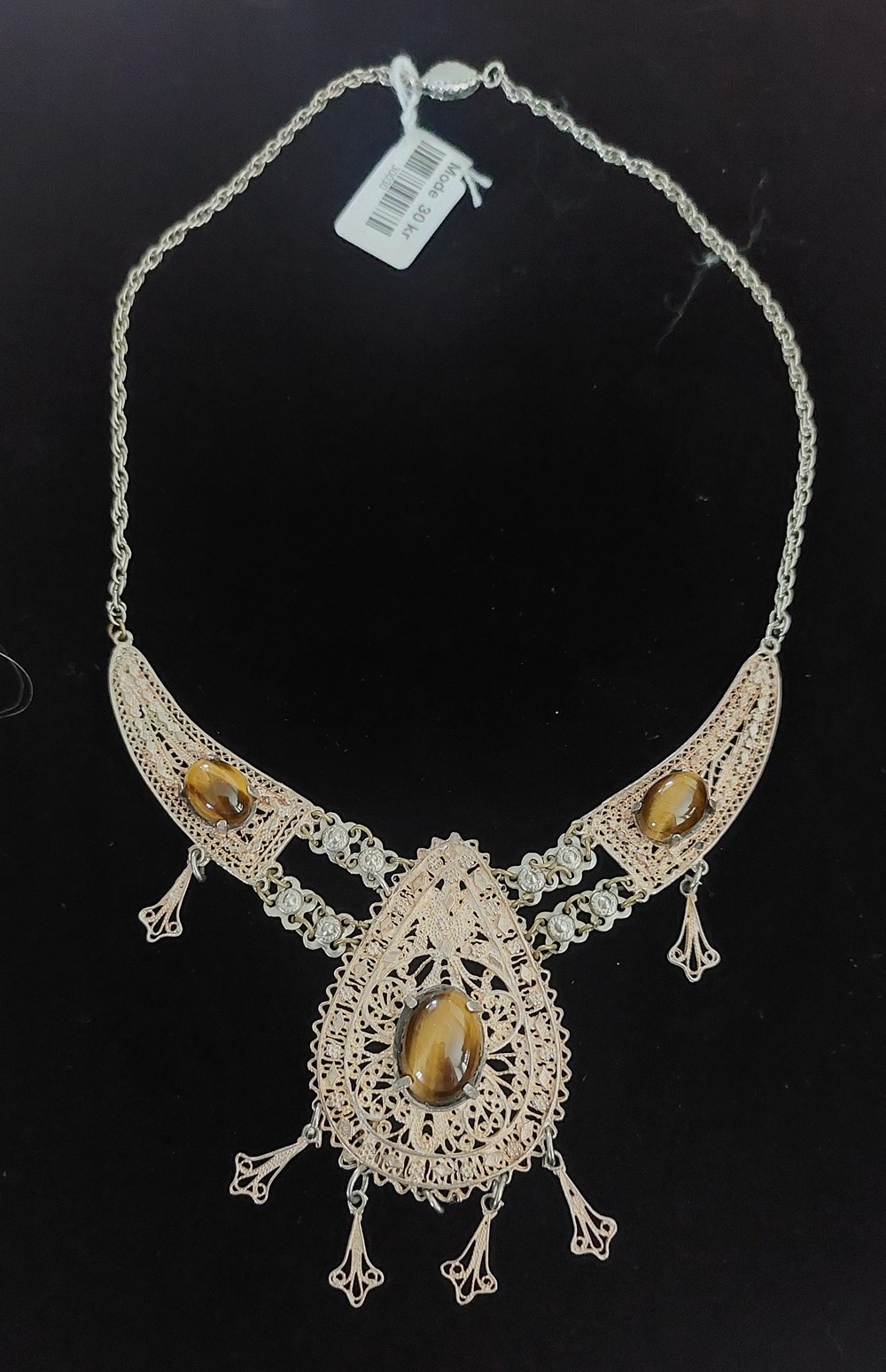Stort collier tigeröga art antiquities stort collier tigeroga