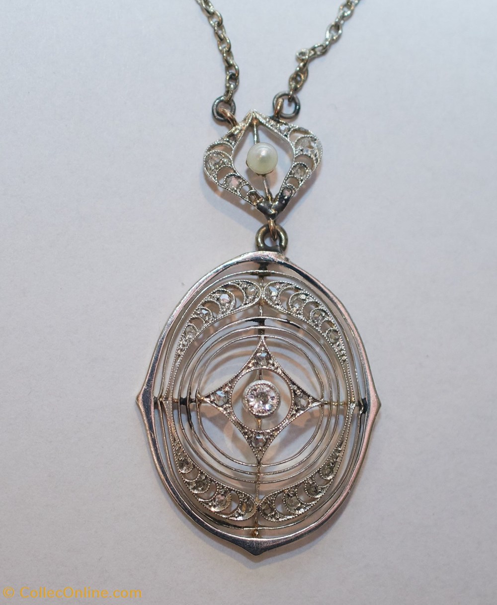 Collier, 1910tal art antiquities collier 1910tal