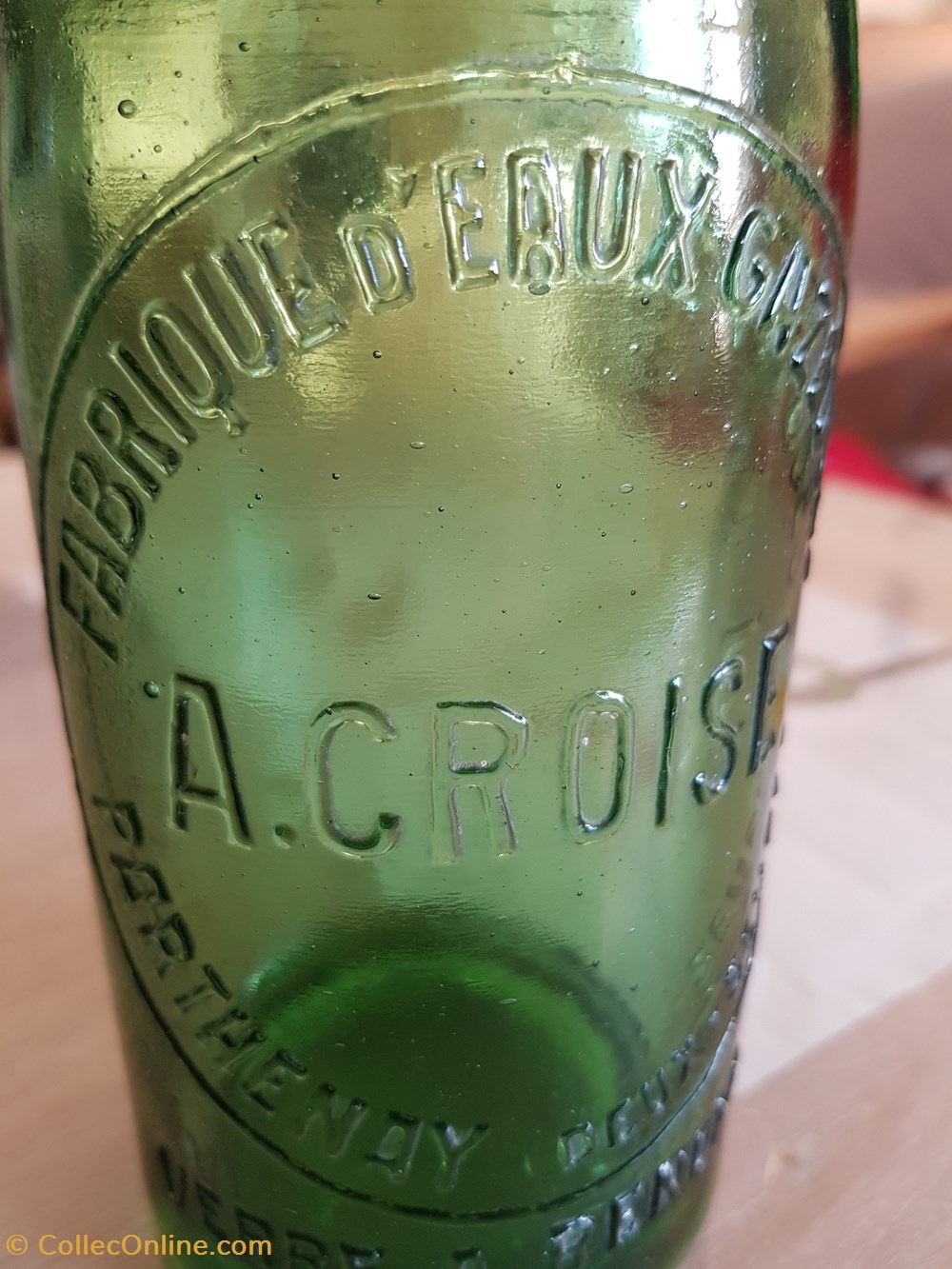 bouteille en verre A.Croisé - Fabrique d' eaux gazeuses - Parthenay antiquites verrerie bouteille en verre a croise fabrique eaux gazeuses parthenay
