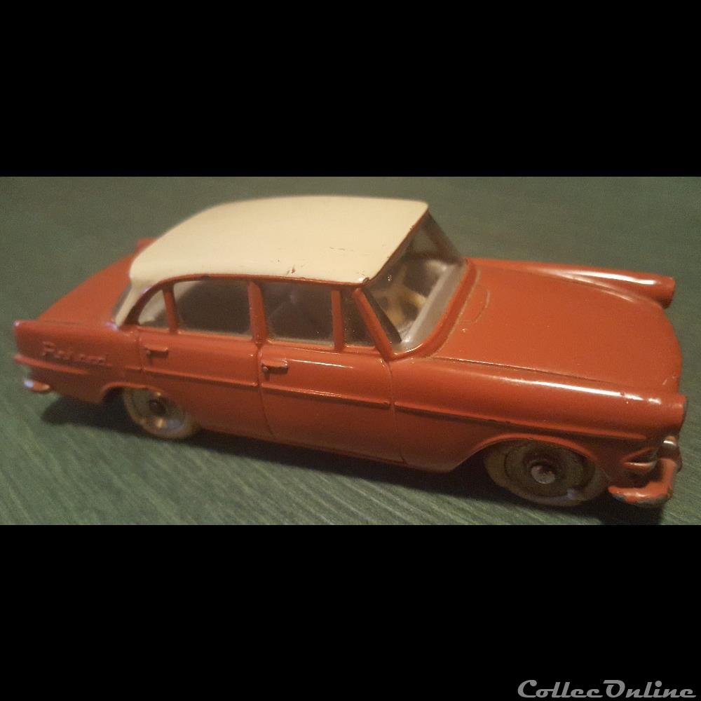 modele reduit voiture opel rekord berline 1960 brique ivoire