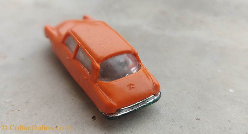CITROENE DS 19 MICROMINIATURE ORANGE 4 modeles reduits voitures citroene ds 19 microminiature orange