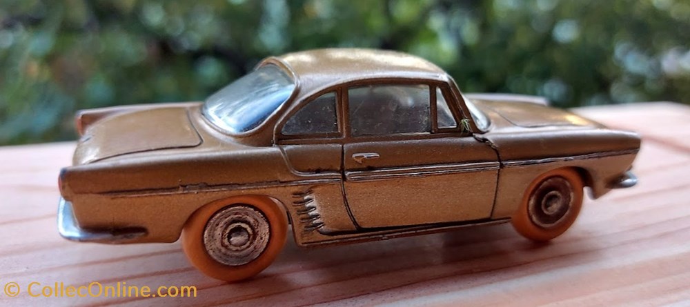 Renault Floride coupé Bronze doré 2 modeles reduits voitures renault floride coupe bronze dore
