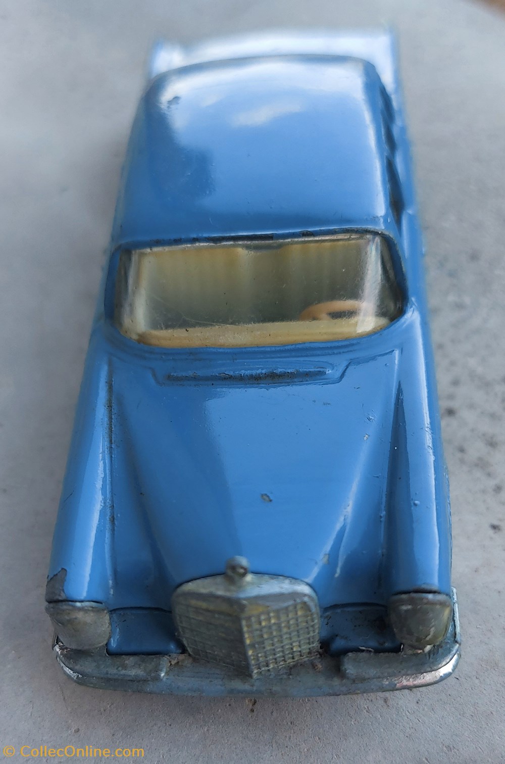 modeles reduits voitures mercedes 220 se bleue petrole 186