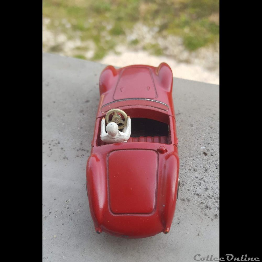 modeles reduits voitures maserati 2000 sport rouge
