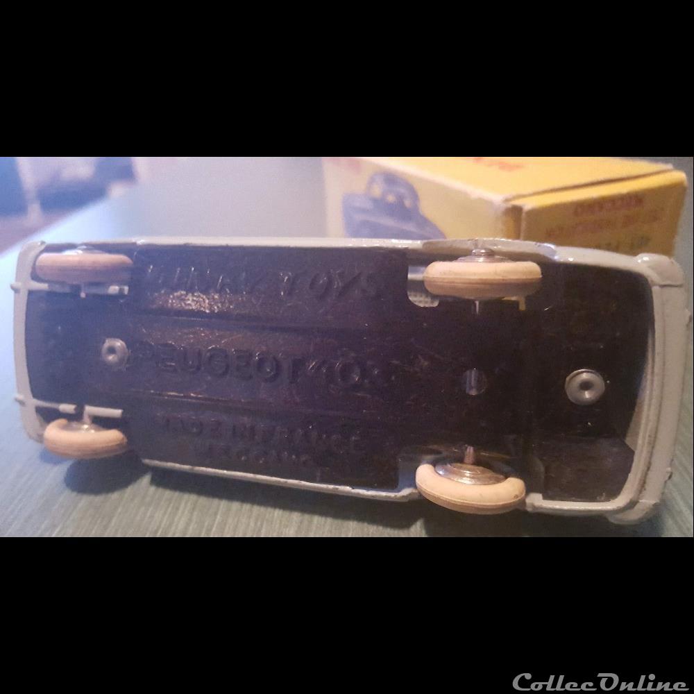 modele reduit voiture peugeot 403 berline sans vitre grise