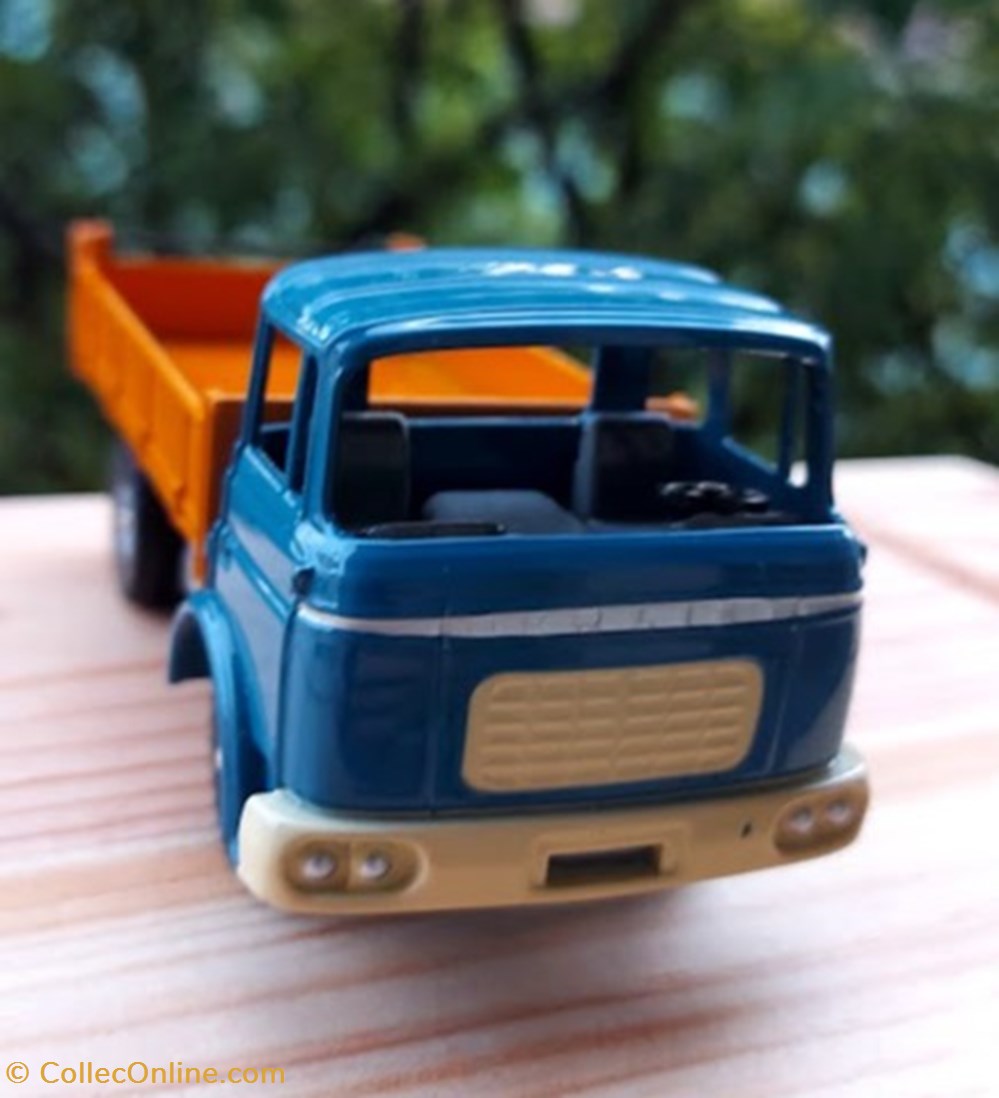 modeles reduits voitures berliet gak benne 1 43 bleu jaune